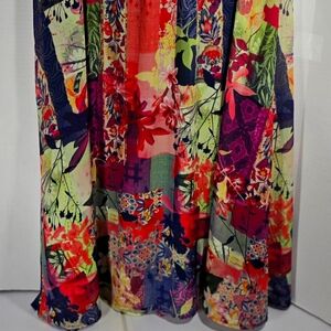 Christopher & Banks skirt Size Large Beautiful Bright Color